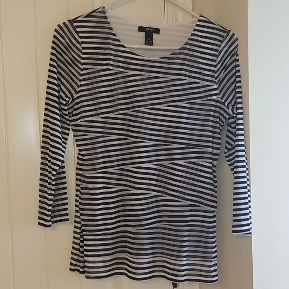 Lined black and white diagonal pattern top